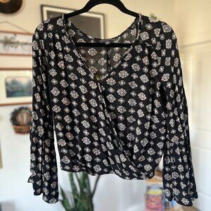 American Eagle Black and White Print Long Bell Sleeve Crossover Top - Size S